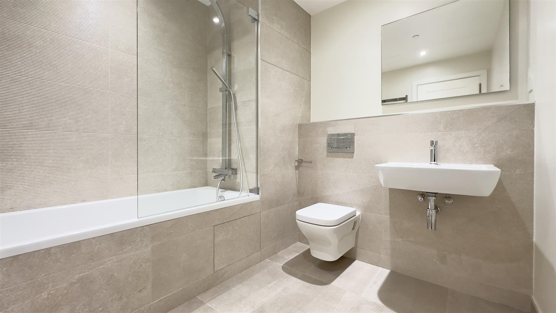 Image of Apartment - 3 Bedrooms - 2 Bathrooms for Sale in Midtown-Gibraltar, Image 7